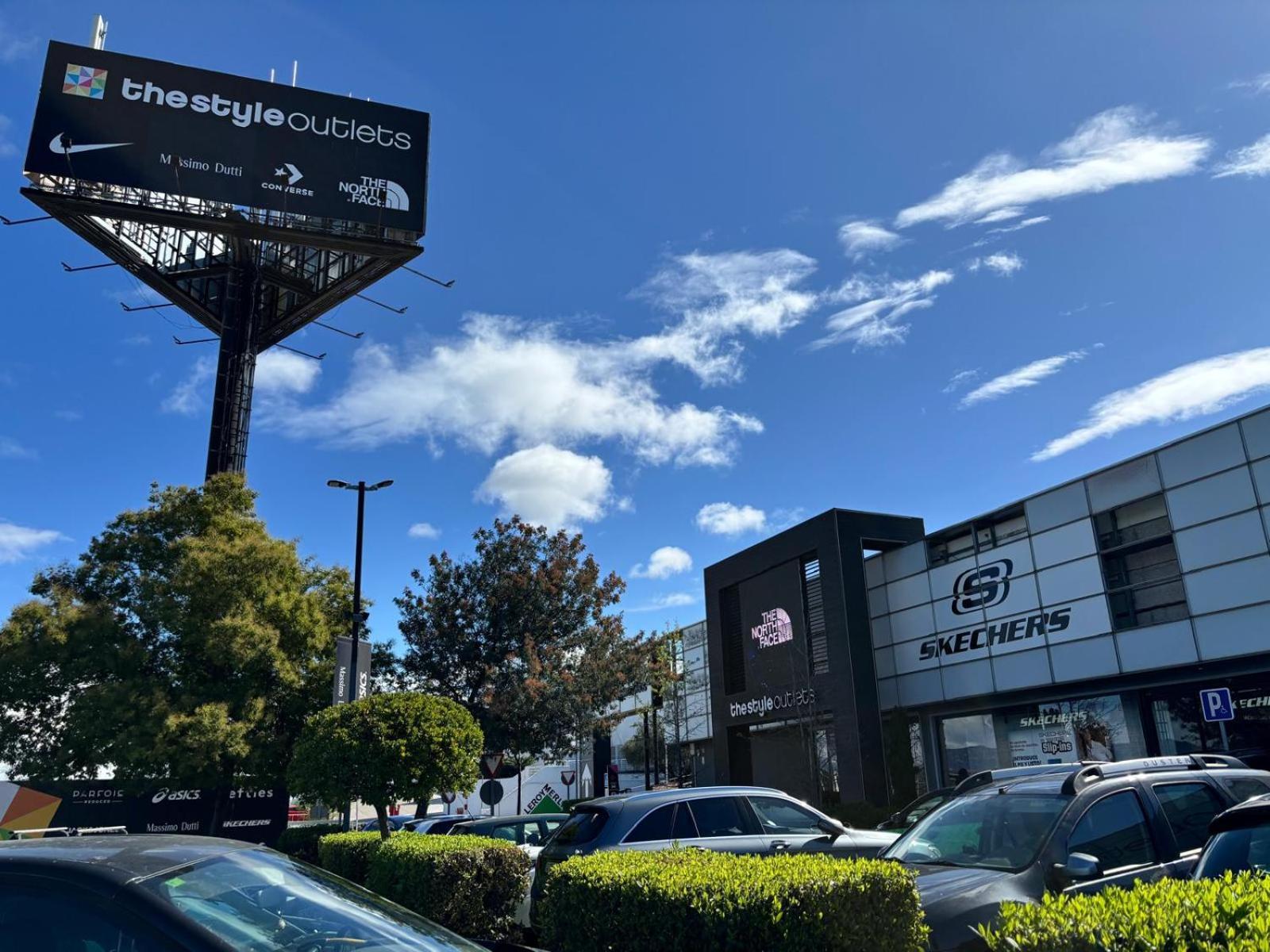Apartamento Las Rozas Centro Con Parking Incluido Las Rozas de Madrid Exterior foto