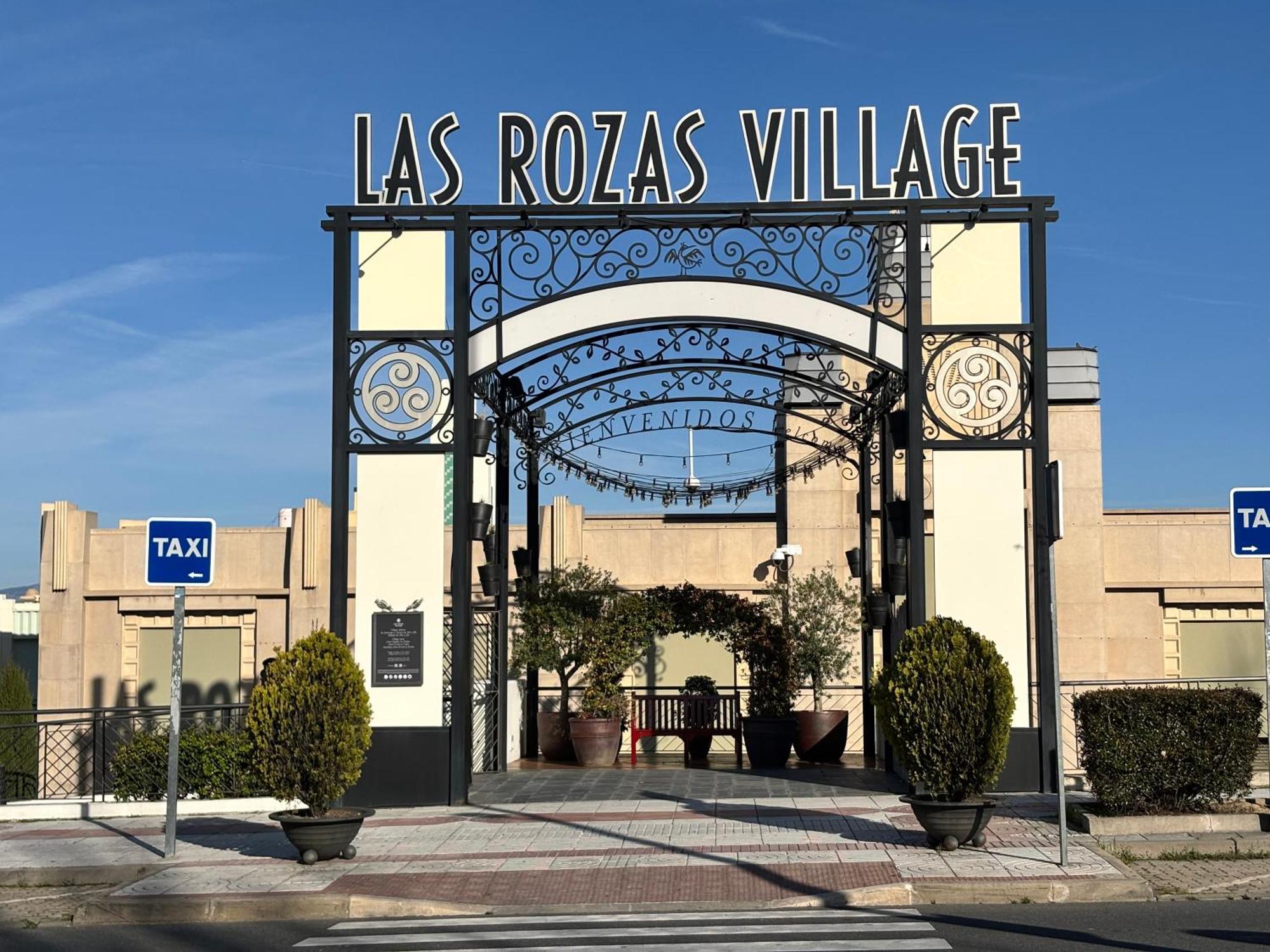 Apartamento Las Rozas Centro Con Parking Incluido Las Rozas de Madrid Exterior foto